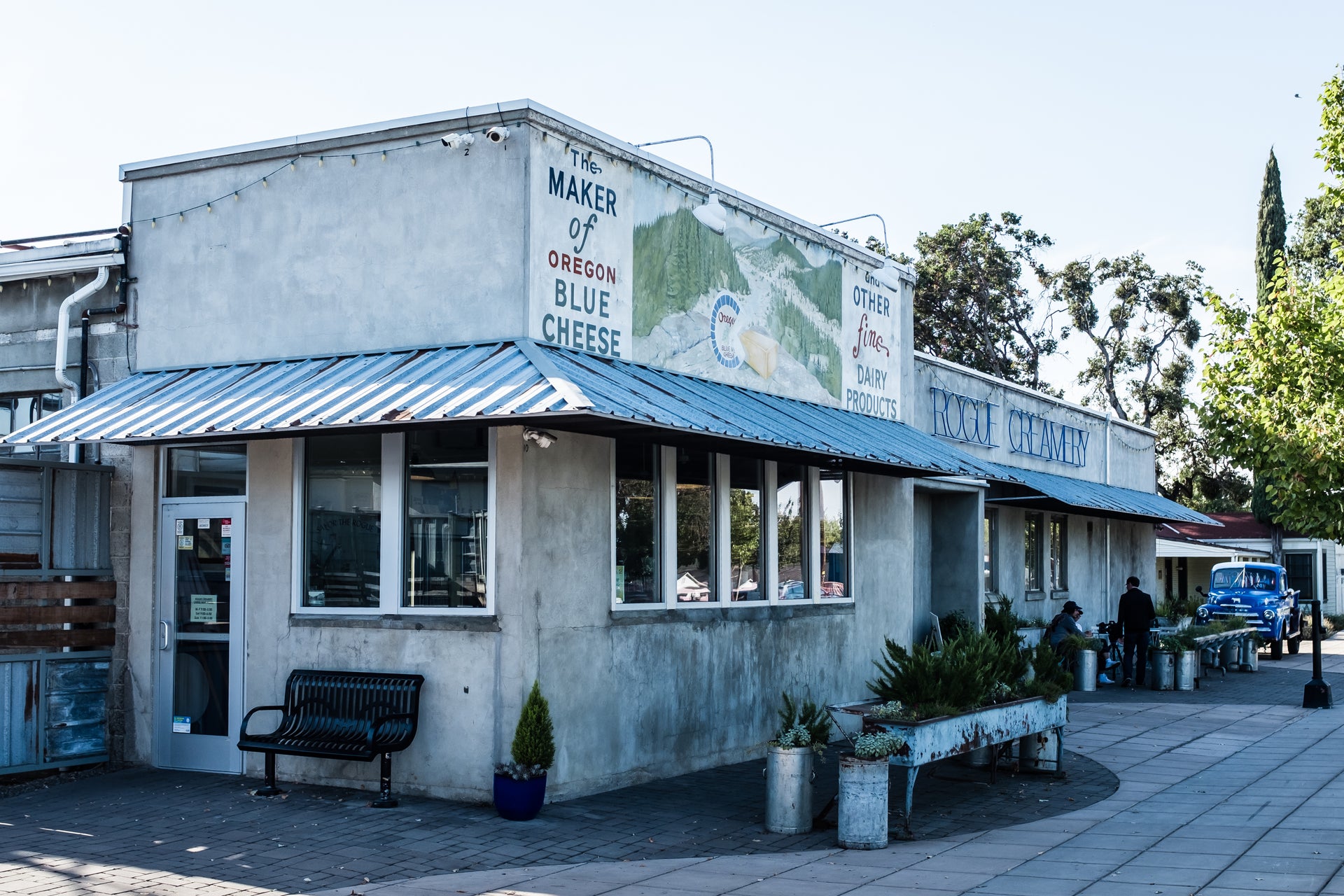 Rogue Creamery Cheese Shop in Central Point Oregon